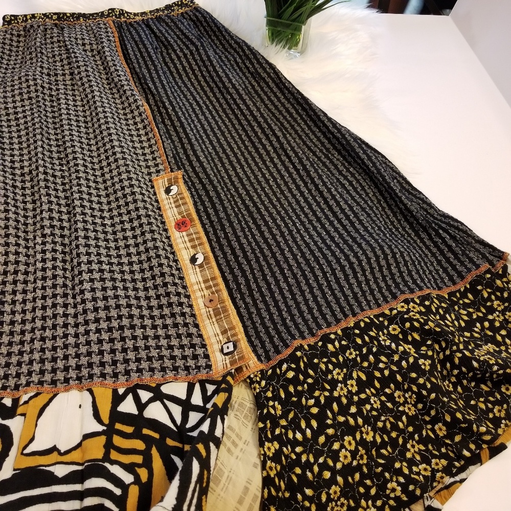 Vintage Vtg ❤ Maxi Yin Yang Asian Inspired Skirt